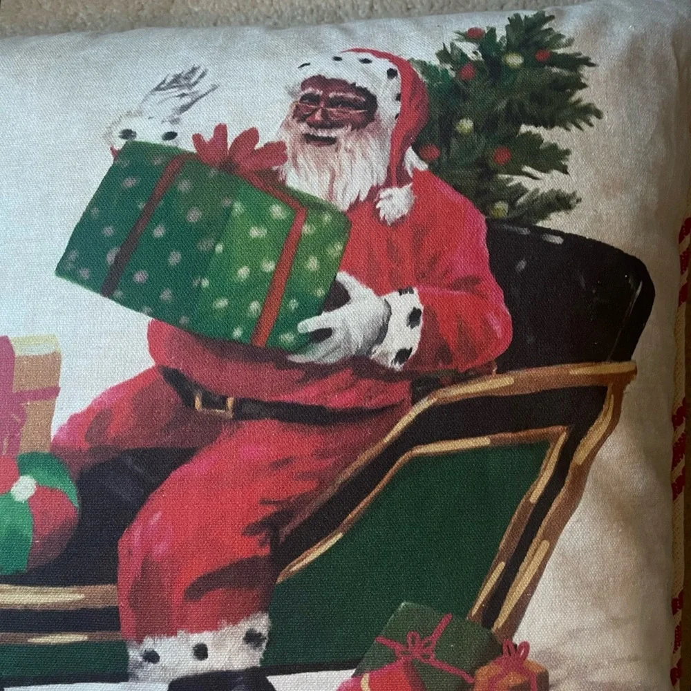 Storehouse Santa Pillow‎ NEW